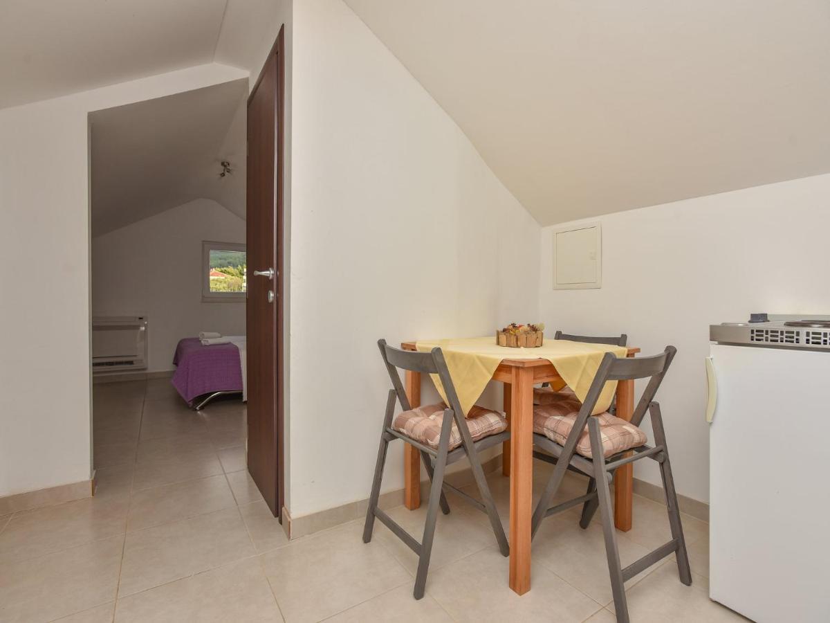 Apartments Zora Tučepi Zewnętrze zdjęcie