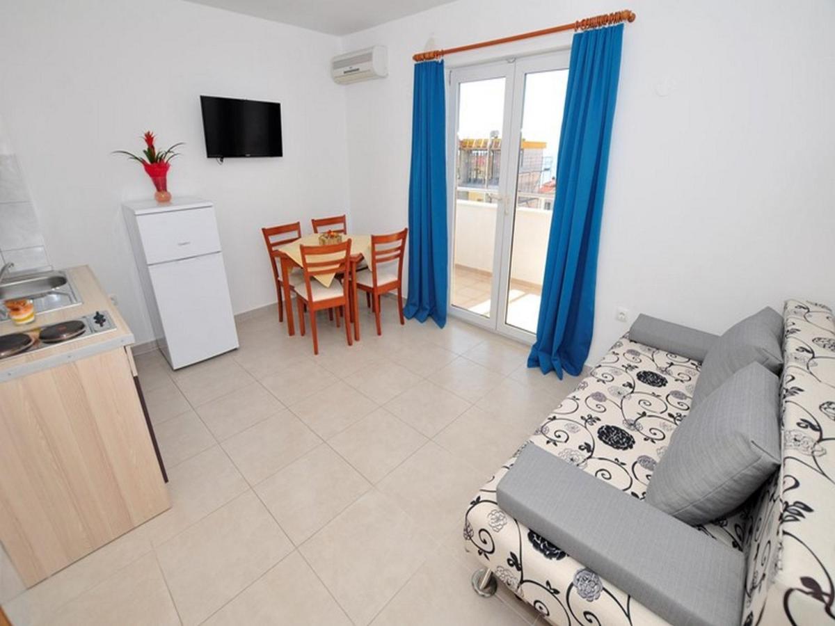 Apartments Zora Tučepi Zewnętrze zdjęcie