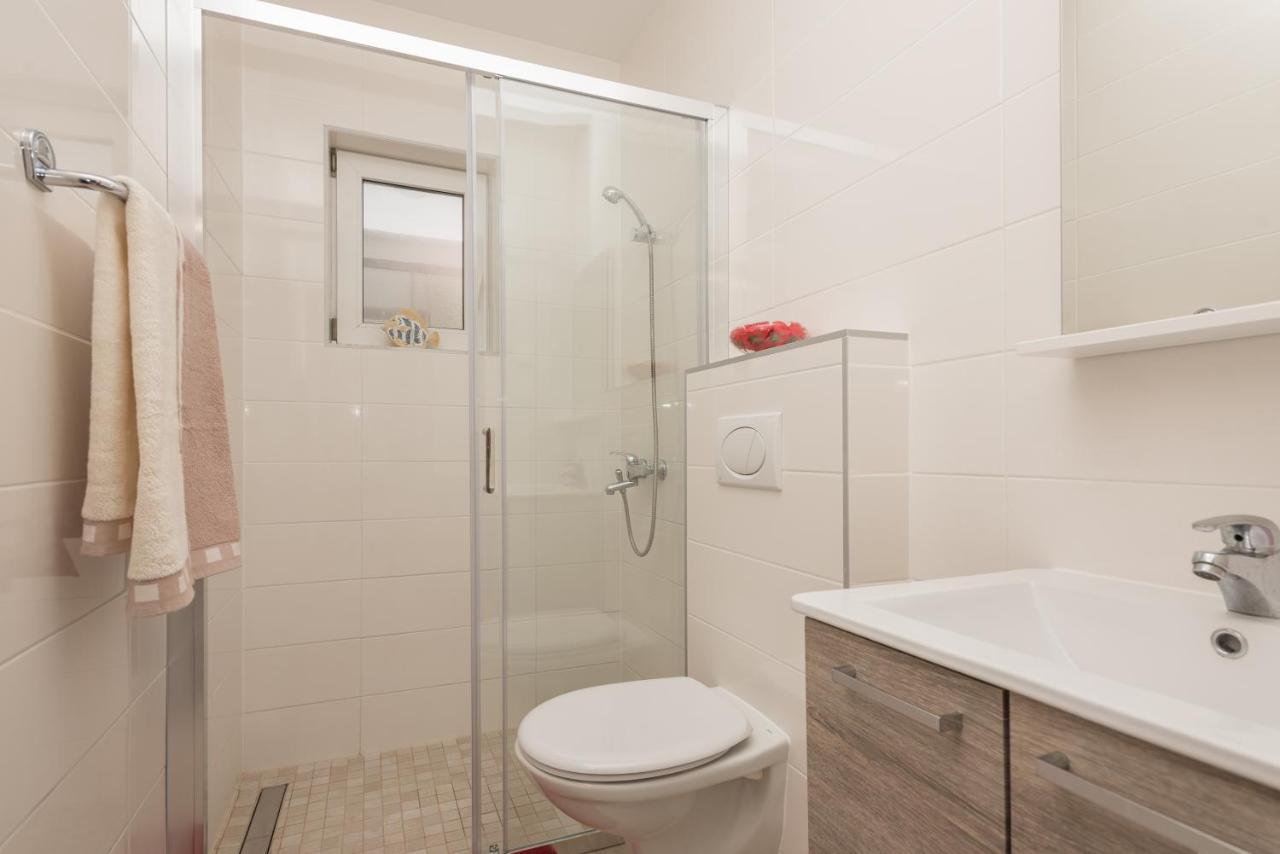 Apartments Zora Tučepi Zewnętrze zdjęcie